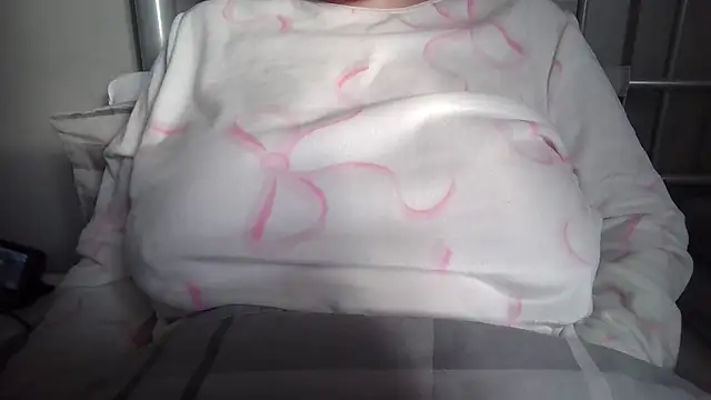 Snapshot of DevilPrincess chatting on 12, 1, 2026 DevilPrincess online show from 12, 1, 2026