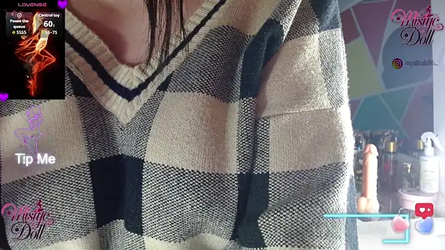 Snapshot of Mysticdooll69 chatting on 8, 1, 2026 Mysticdooll69 online show from 8, 1, 2026