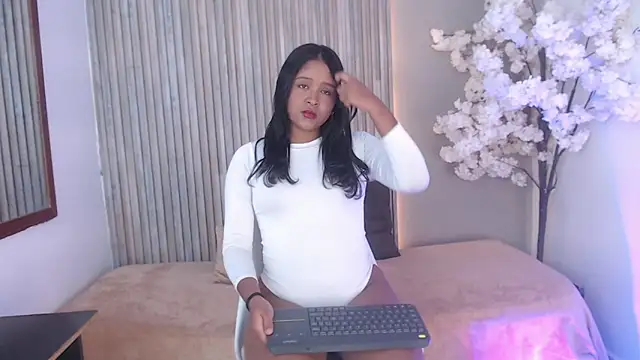 Snapshot of Chel_Stone chatting on 13, 1, 2026 Chel Stone online show from 13, 1, 2026