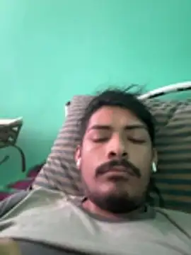 Snapshot of Chemo1233 chatting on 18, 1, 2026 Chemo1233 online show from 18, 1, 2026