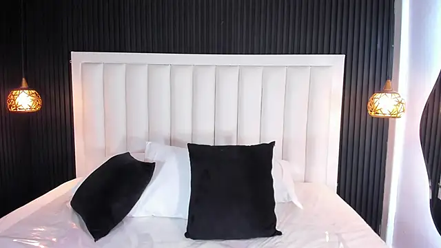 PandoraMiller online show from 3, 2, 2026