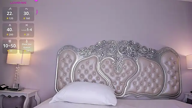 Snapshot of KatheOlson chatting on 11, 4, 2026 KatheOlson online show from 11, 4, 2026