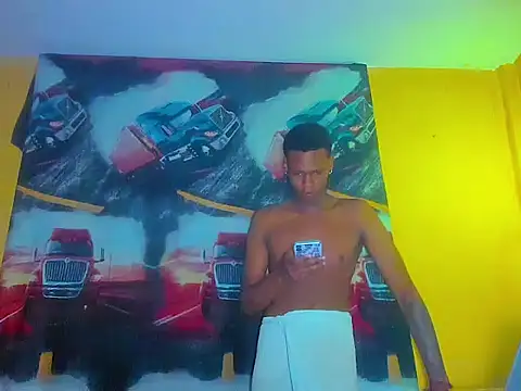 aunstin mohamme online show from 14, 4, 2026