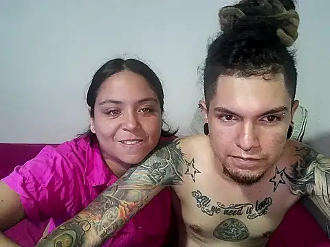 Snapshot of steffandjoshh420 chatting on 9, 3, 2026 steffandjoshh420 online show from 9, 3, 2026