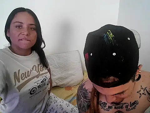 Snapshot of steffandjoshh420 chatting on 26, 3, 2026 steffandjoshh420 online show from 26, 3, 2026