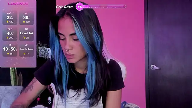 Snapshot of azula_lillet chatting on 1, 3, 2026 azula lillet online show from 1, 3, 2026