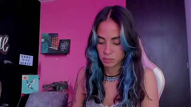 Snapshot of azula_lillet chatting on 12, 3, 2026 azula lillet online show from 12, 3, 2026