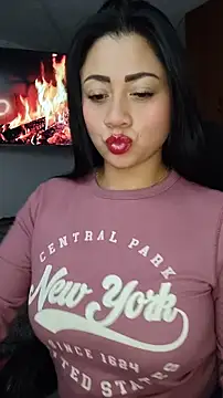 Girl kataleya10 online show from 10, 4, 2026