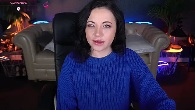 Dafni Monn online show from 28, 4, 2026