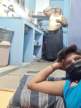 Snapshot of divyasree1431 chatting on 15, 3, 2026 divyasree1431 online show from 15, 3, 2026