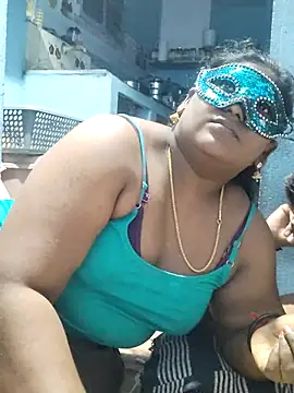 Snapshot of divyasree1431 chatting on 19, 3, 2026 divyasree1431 online show from 19, 3, 2026