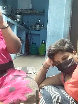 Snapshot of divyasree1431 chatting on 25, 3, 2026 divyasree1431 online show from 25, 3, 2026