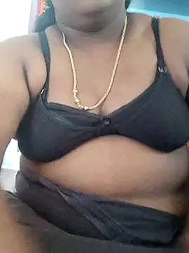 Snapshot of divyasree1431 chatting on 21, 4, 2026 divyasree1431 online show from 21, 4, 2026