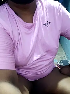 Snapshot of divyasree1431 chatting on 14, 5, 2026 divyasree1431 online show from 14, 5, 2026