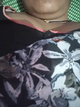 Nilam cute online show from 13, 5, 2026