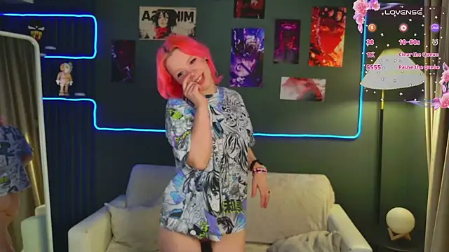 Waifu Ketrin online show from 14, 5, 2026