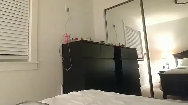 Snapshot of ASH_Blondie_Slut chatting on 11, 3, 2026 ASH Blondie Slut online show from 11, 3, 2026