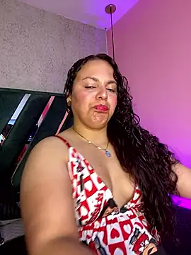 ladynanapink online show from 10, 1, 2026