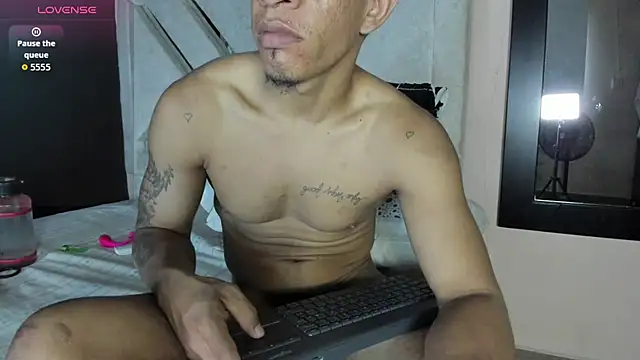 Snapshot of antonio_aguilarx chatting on 17, 3, 2026 antonio aguilarx online show from 17, 3, 2026