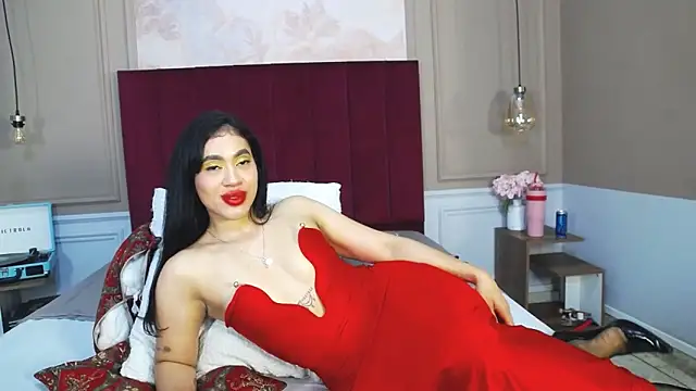 Snapshot of GiaTegel chatting on 2, 4, 2026 GiaTegel online show from 2, 4, 2026