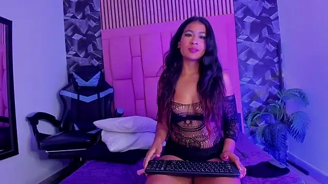 Snapshot of yayasmile chatting on 8, 1, 2026 yayasmile online show from 8, 1, 2026