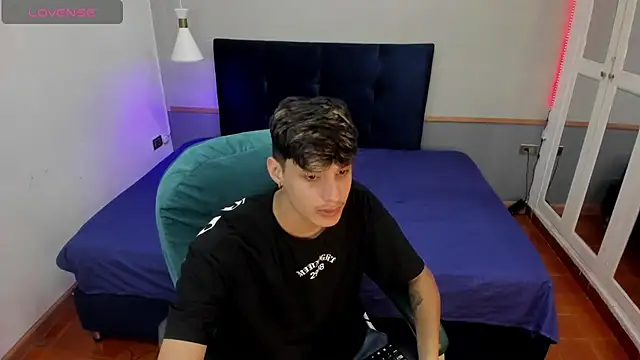 Nick Alejandro online show from 10, 1, 2026