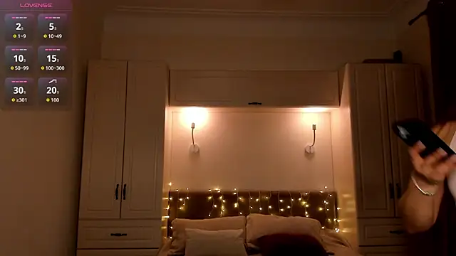 Snapshot of AshleyBlushh chatting on 13, 2, 2026 AshleyBlushh online show from 13, 2, 2026