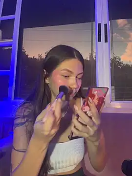 Snapshot of EmmaJhoons chatting on 17, 1, 2026 EmmaJhoons online show from 17, 1, 2026