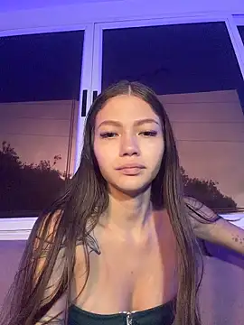 Snapshot of EmmaJhoons chatting on 10, 2, 2026 EmmaJhoons online show from 10, 2, 2026