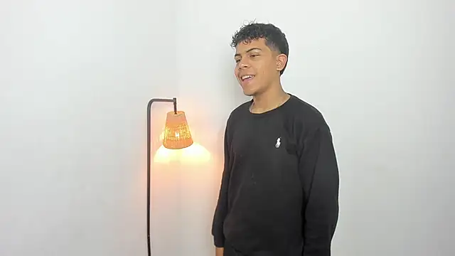 Skinnyfucked online show from 17, 3, 2026