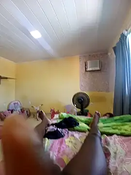 Snapshot of maia143739 chatting on 10, 1, 2026 maia143739 online show from 10, 1, 2026