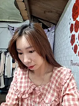 Snapshot of Adela-222 chatting on 15, 4, 2026 Adela-222 online show from 15, 4, 2026