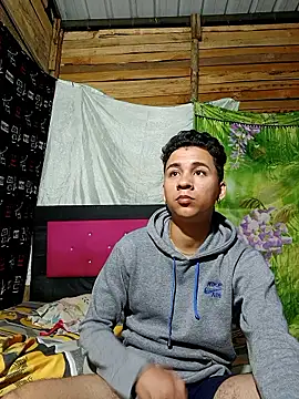 Zoe axxell online show from 10, 1, 2026