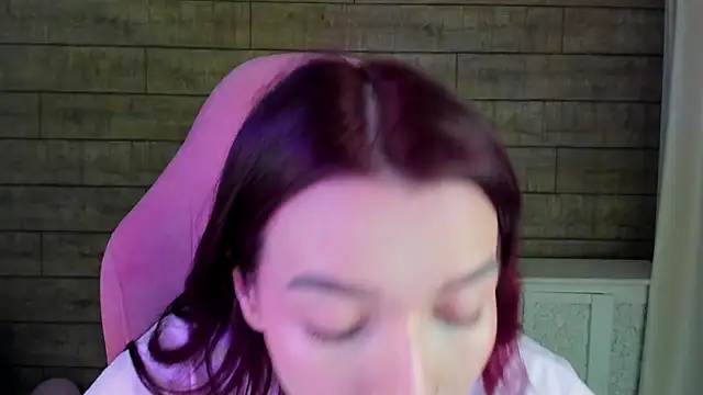 VanessaVienne online show from 16, 5, 2026