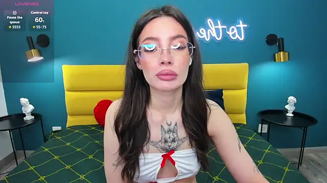 Snapshot of IvyDainty chatting on 7, 6, 2026 IvyDainty online show from 7, 6, 2026