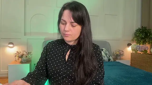  SilkyShadow  online show from 22, 3, 2026