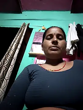 Snapshot of Reena_lodha chatting on 27, 4, 2026 Reena lodha online show from 27, 4, 2026