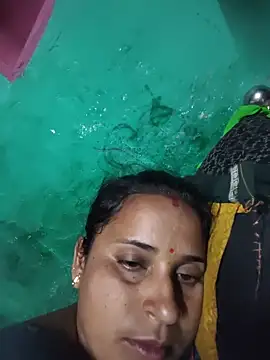 Snapshot of Reena_lodha chatting on 16, 5, 2026 Reena lodha online show from 16, 5, 2026