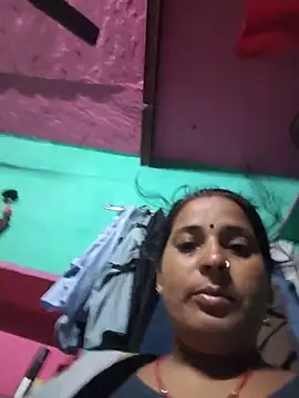 Snapshot of Reena_lodha chatting on 26, 5, 2026 Reena lodha online show from 26, 5, 2026