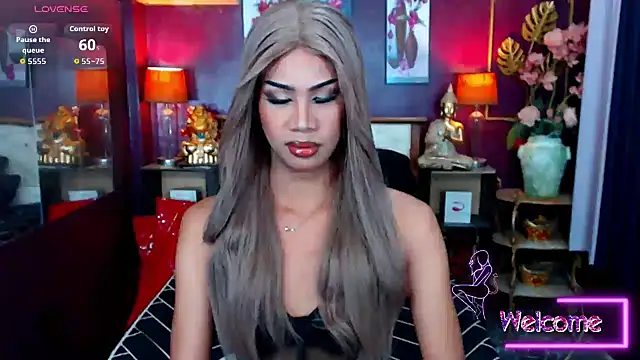 Snapshot of SEDUCTIVExDEMI chatting on 1, 3, 2026 SEDUCTIVExDEMI online show from 1, 3, 2026