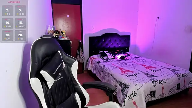 Snapshot of Theo_Rowan chatting on 11, 1, 2026 Theo Rowan online show from 11, 1, 2026