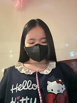 Snapshot of Gwen879 chatting on 7, 2, 2026 Gwen879 online show from 7, 2, 2026