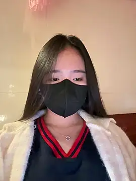 Snapshot of Gwen879 chatting on 12, 3, 2026 Gwen879 online show from 12, 3, 2026