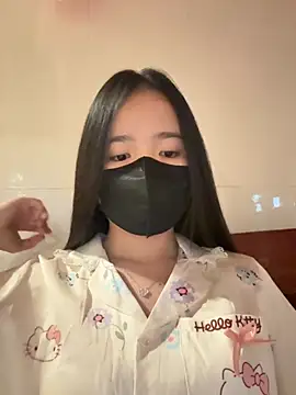 Snapshot of Gwen879 chatting on 20, 3, 2026 Gwen879 online show from 20, 3, 2026