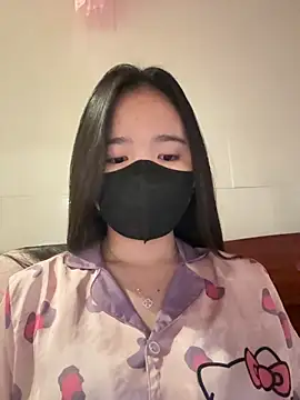 Snapshot of Gwen879 chatting on 25, 3, 2026 Gwen879 online show from 25, 3, 2026