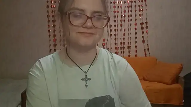 Miyabeee online show from 10, 6, 2026