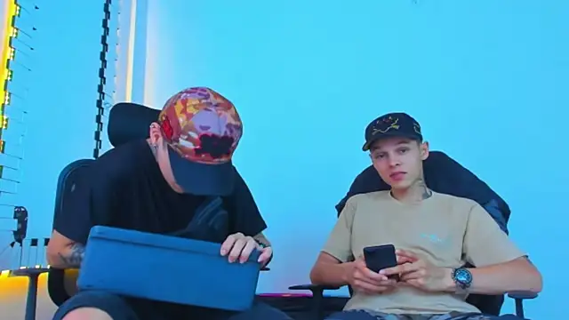 Snapshot of Thomas-Wil chatting on 14, 1, 2026 Thomas-Wil online show from 14, 1, 2026