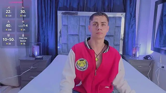 Snapshot of LeoMonnroe chatting on 1, 4, 2026 LeoMonnroe online show from 1, 4, 2026