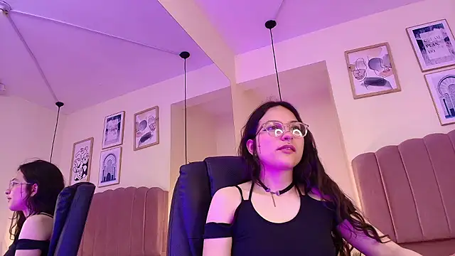 Snapshot of Hanabie_ chatting on 11, 2, 2026 Hanabie online show from 11, 2, 2026