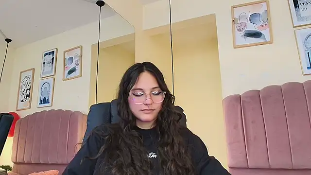 Snapshot of Hanabie_ chatting on 22, 2, 2026 Hanabie online show from 22, 2, 2026